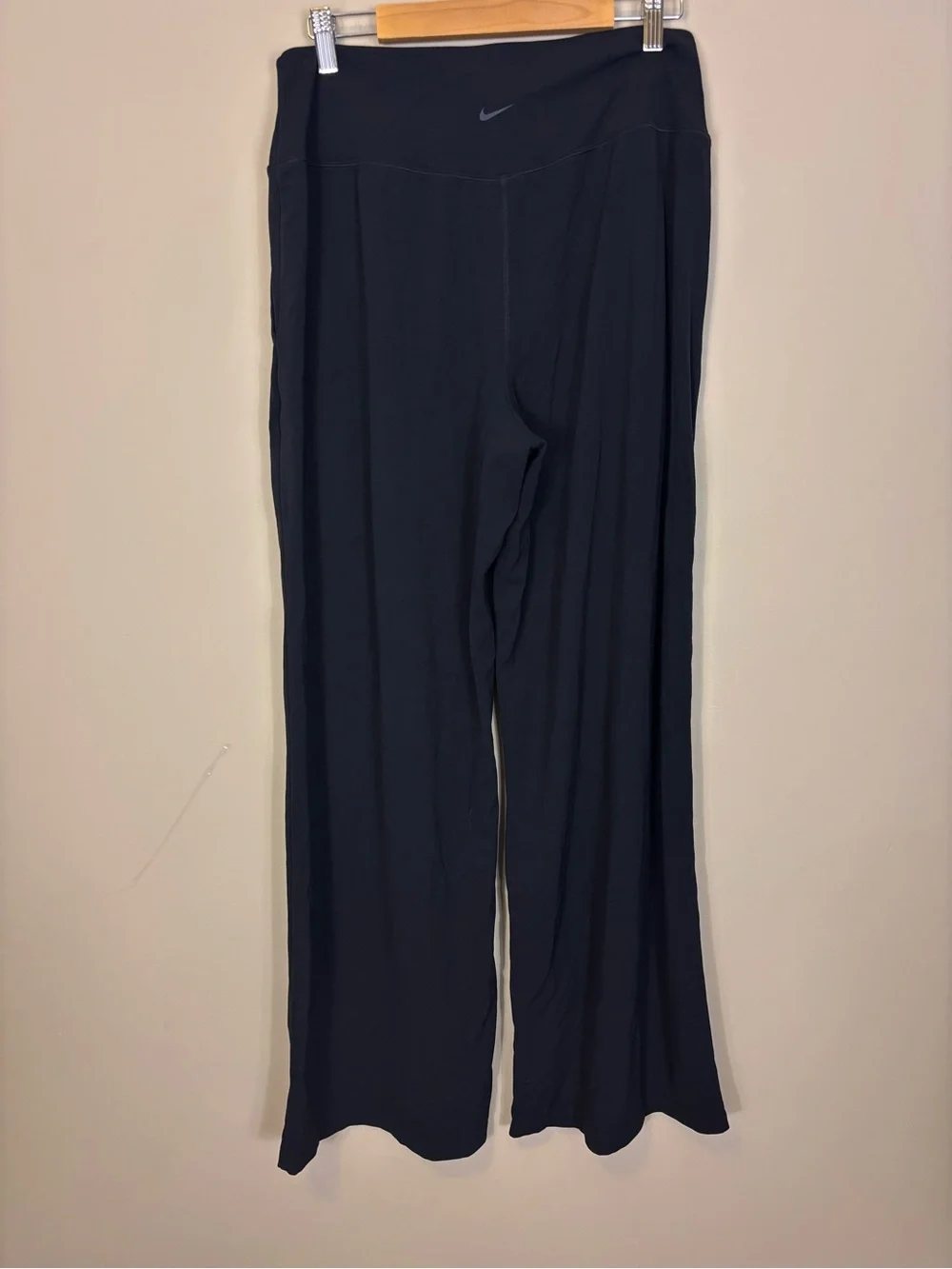 Nike Zenvy Dri-Fit Black Wide-Leg Active Yoga Pants Women’s Large
